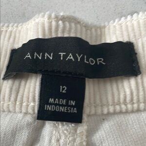 Ann Taylor Cream corduroy pant new without tag